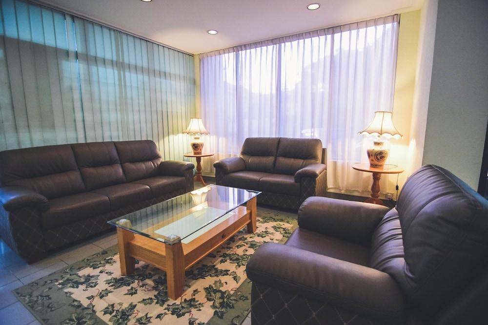 Jubilee Hotel Бандар Сери Бегаван Екстериор снимка