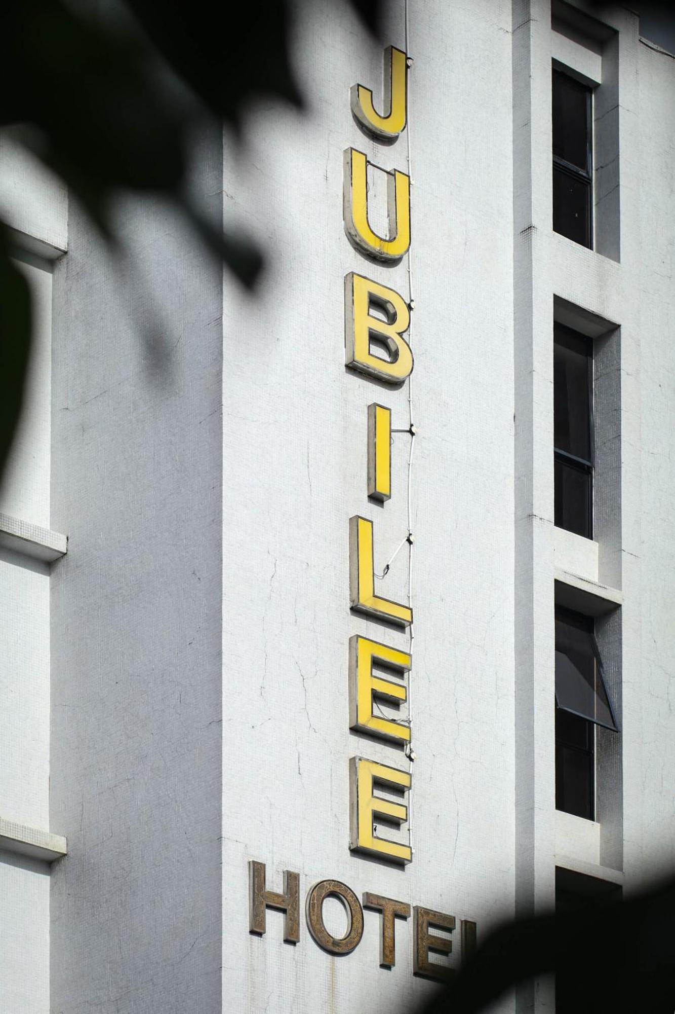 Jubilee Hotel Бандар Сери Бегаван Екстериор снимка