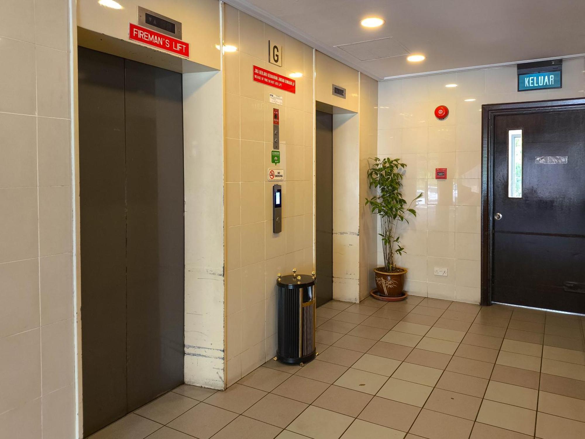 Jubilee Hotel Бандар Сери Бегаван Екстериор снимка