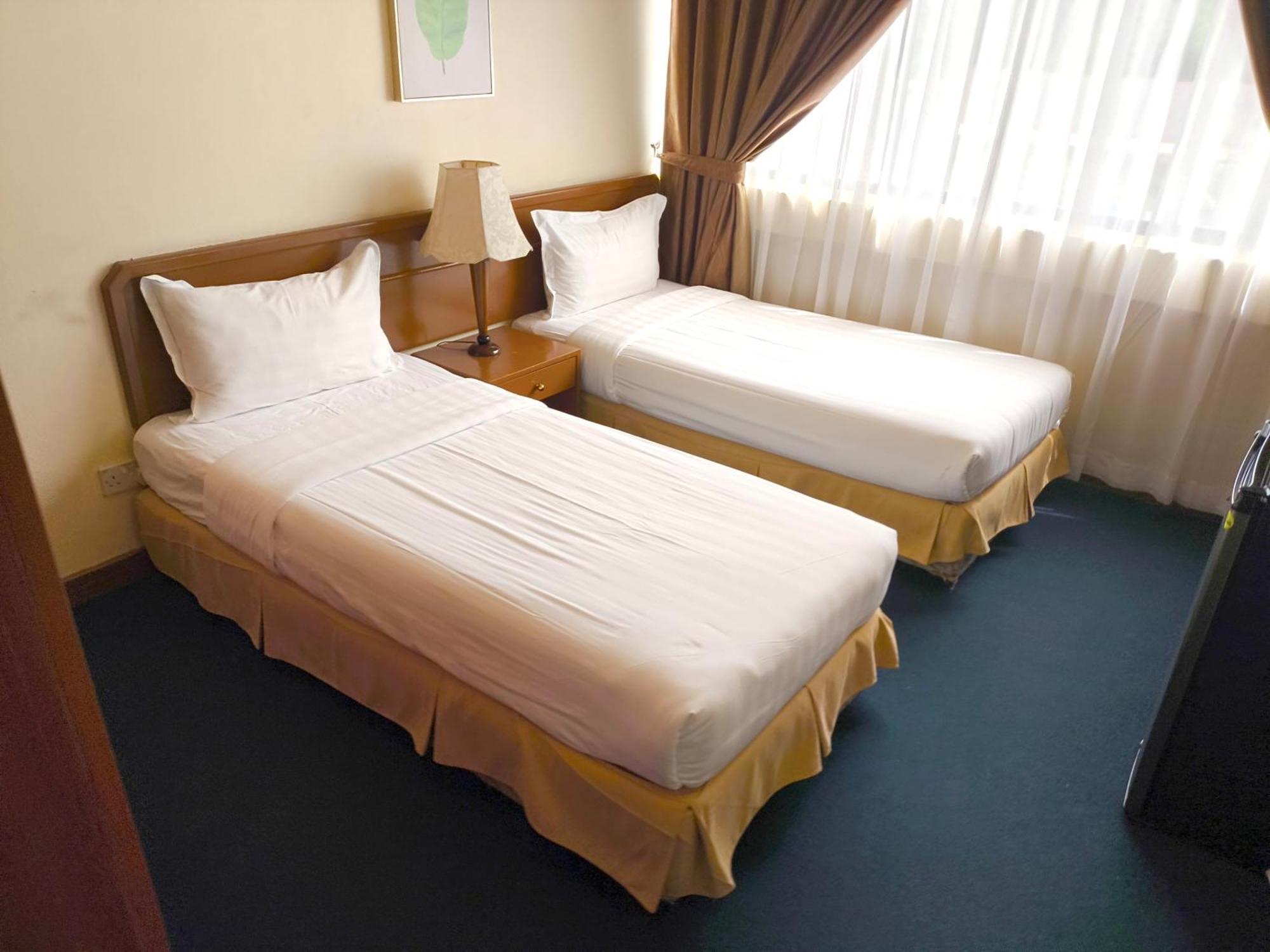 Jubilee Hotel Бандар Сери Бегаван Екстериор снимка