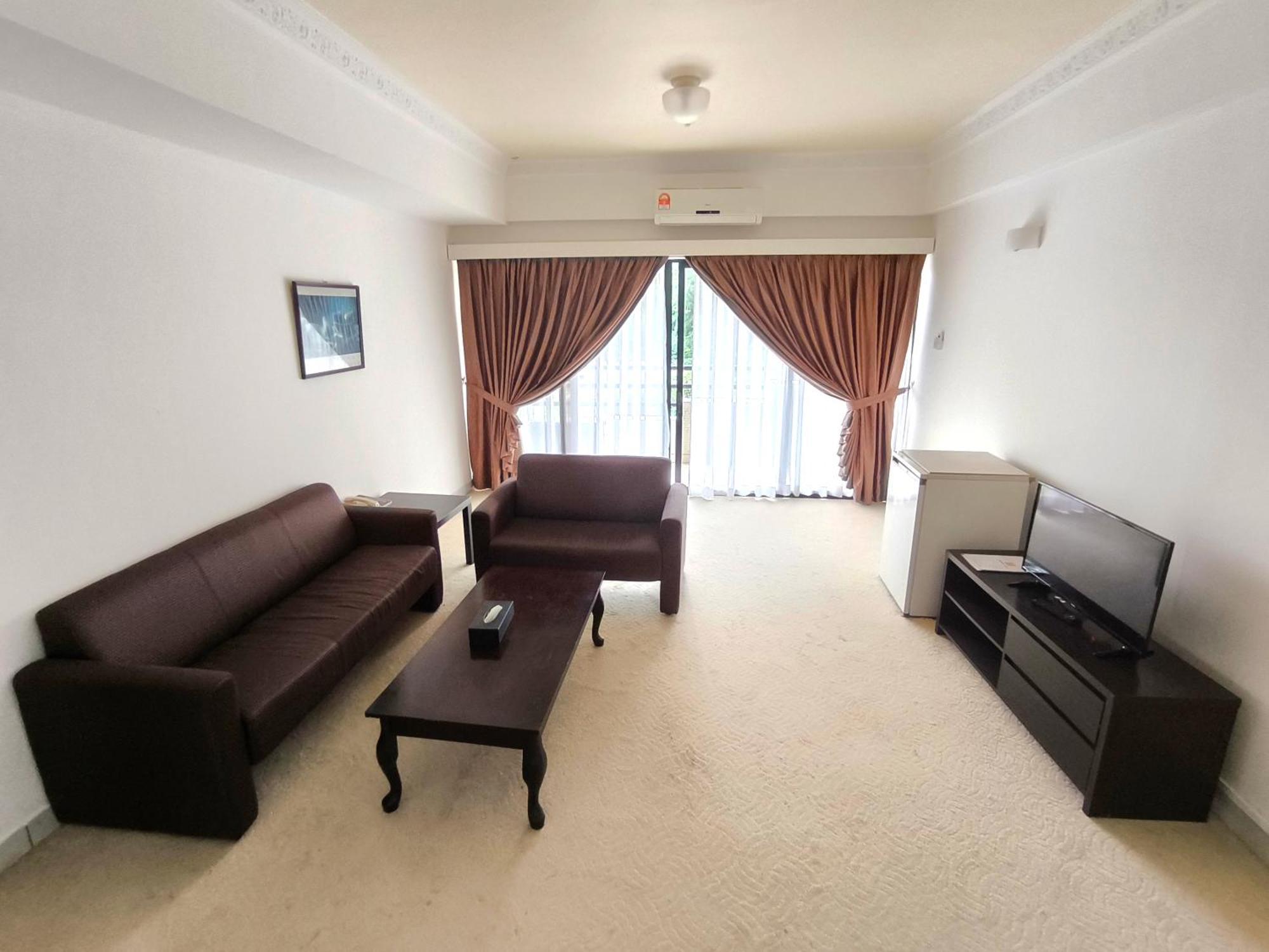 Jubilee Hotel Бандар Сери Бегаван Екстериор снимка