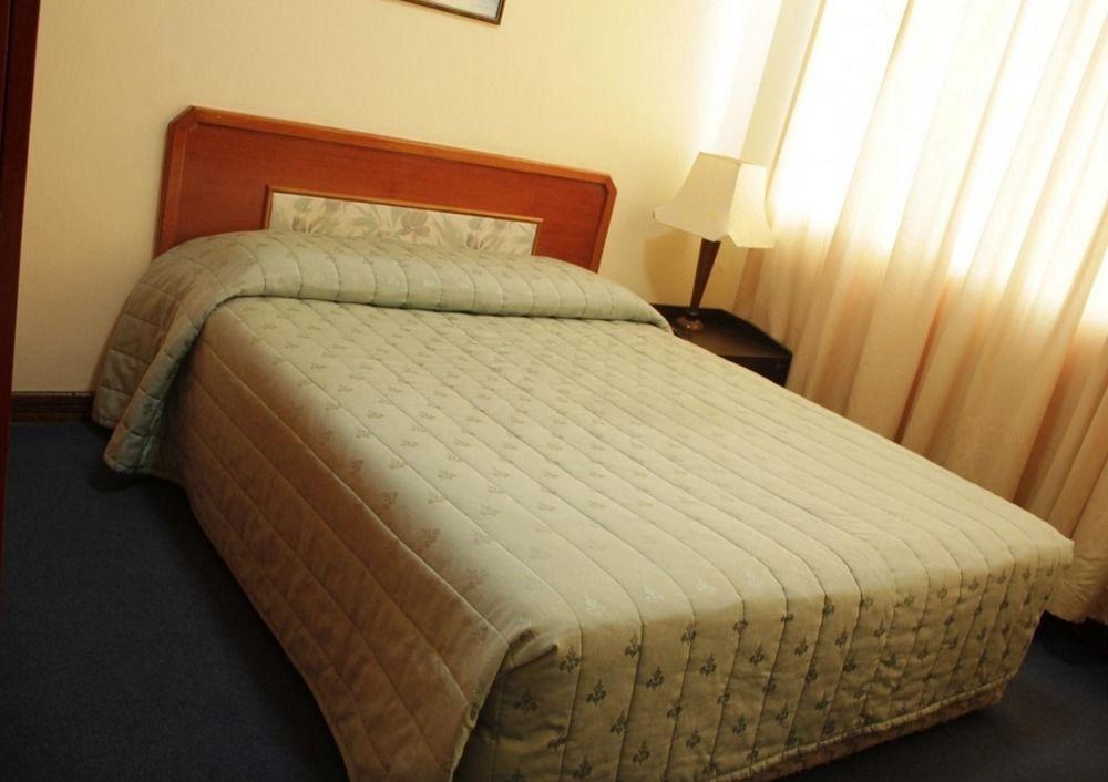 Jubilee Hotel Бандар Сери Бегаван Екстериор снимка