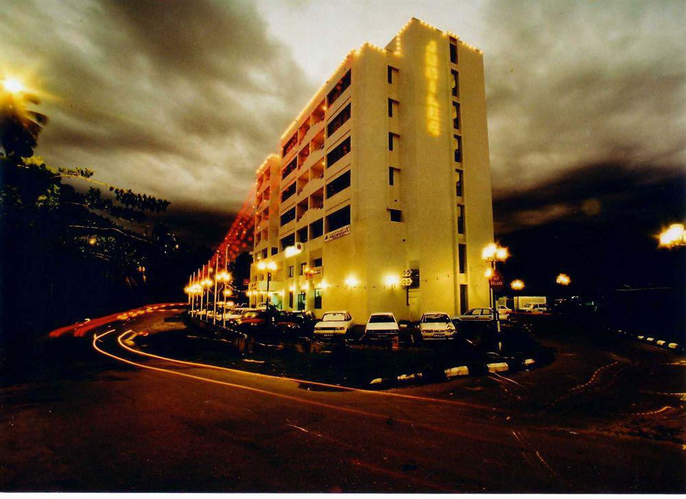 Jubilee Hotel Бандар Сери Бегаван Екстериор снимка